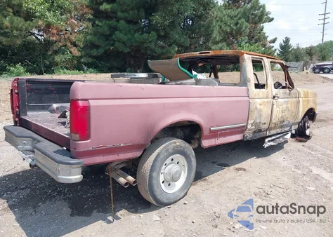 1997 Ford F-250 Xl z USA, uszkodzony, nr VIN 1FTHX26G0VEA06695